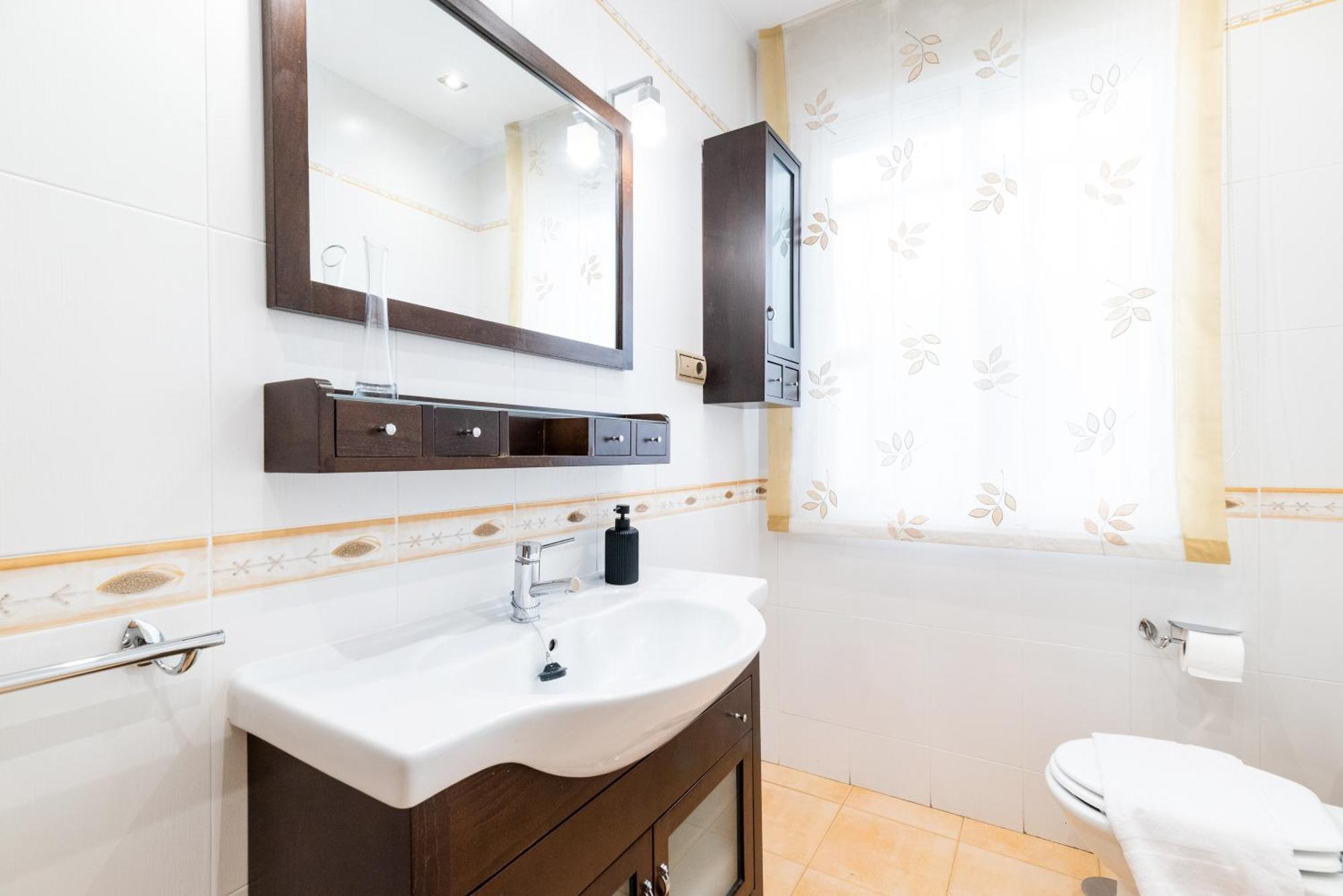 Wekey Homes Centrico Y Familiar, Parking Incluido Granada Exterior photo